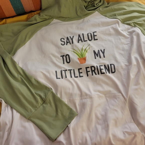 LuLaRoe Tops - LuLaRoe Amber Hoodie Say Aloe to My Little Friend New 2XL